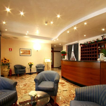 Hotel Nuova Flavia Lignano Sabbiadoro Eksteriør billede