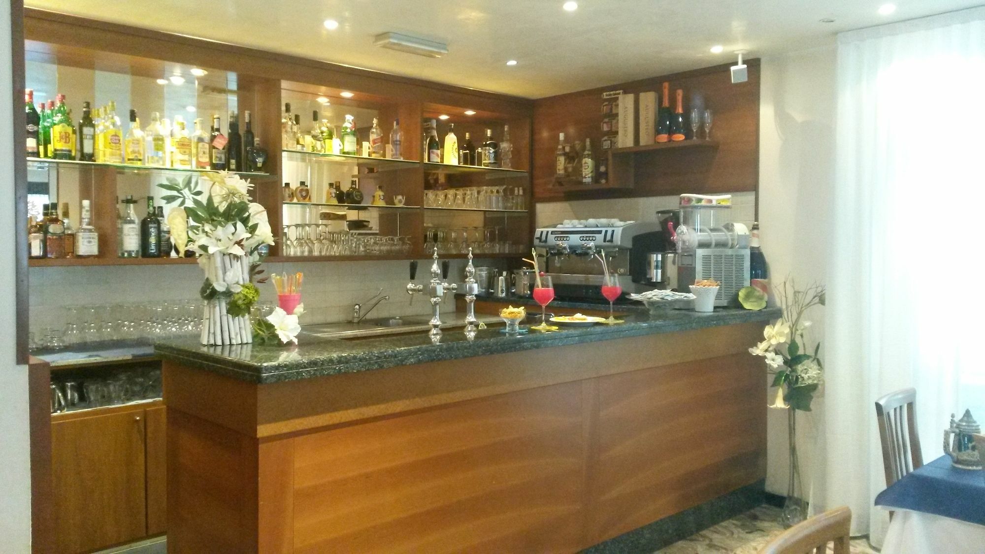 Hotel Nuova Flavia Lignano Sabbiadoro Eksteriør billede